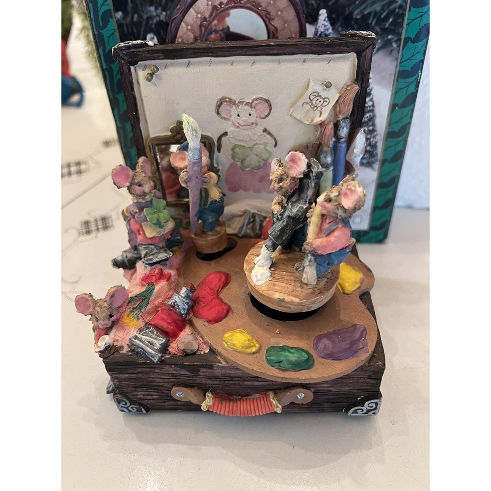 Rare Vintage Enesco Multi Action Music Box  Painting Art Mice Plays "TOYLAND"